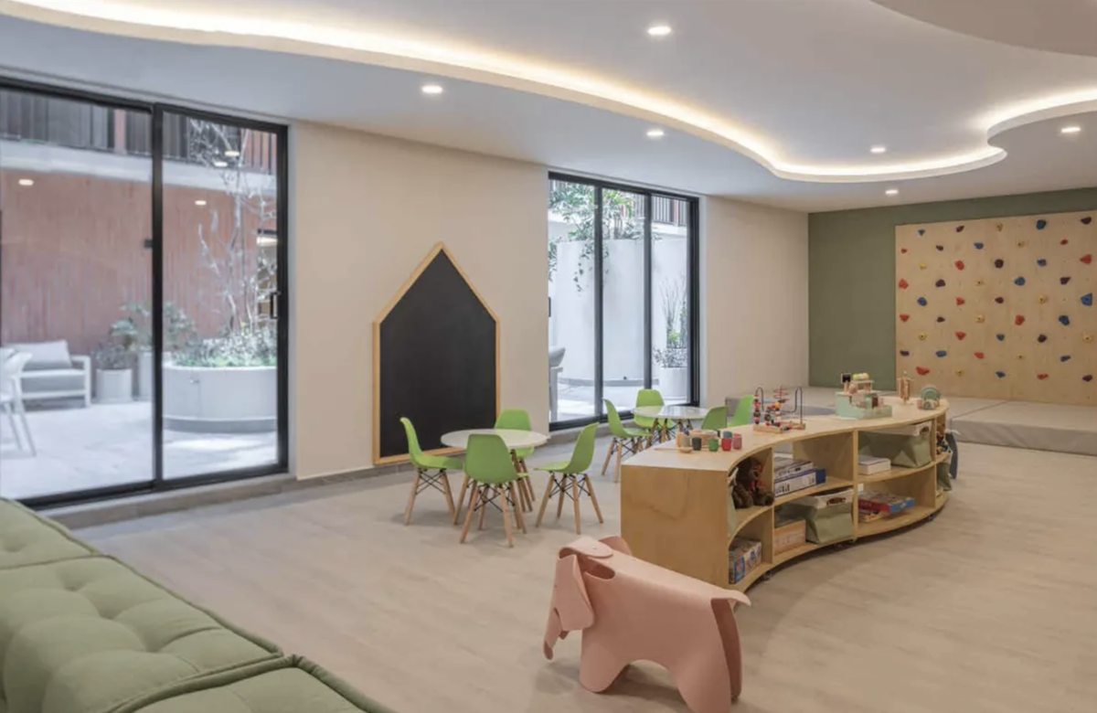 8 de 19: Área de Juegos Infantiles