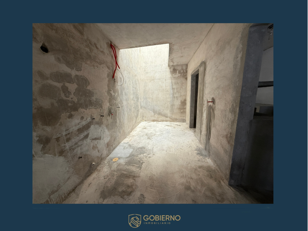 3 of 13: Patio trasero