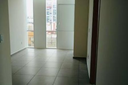 EB-TT5493