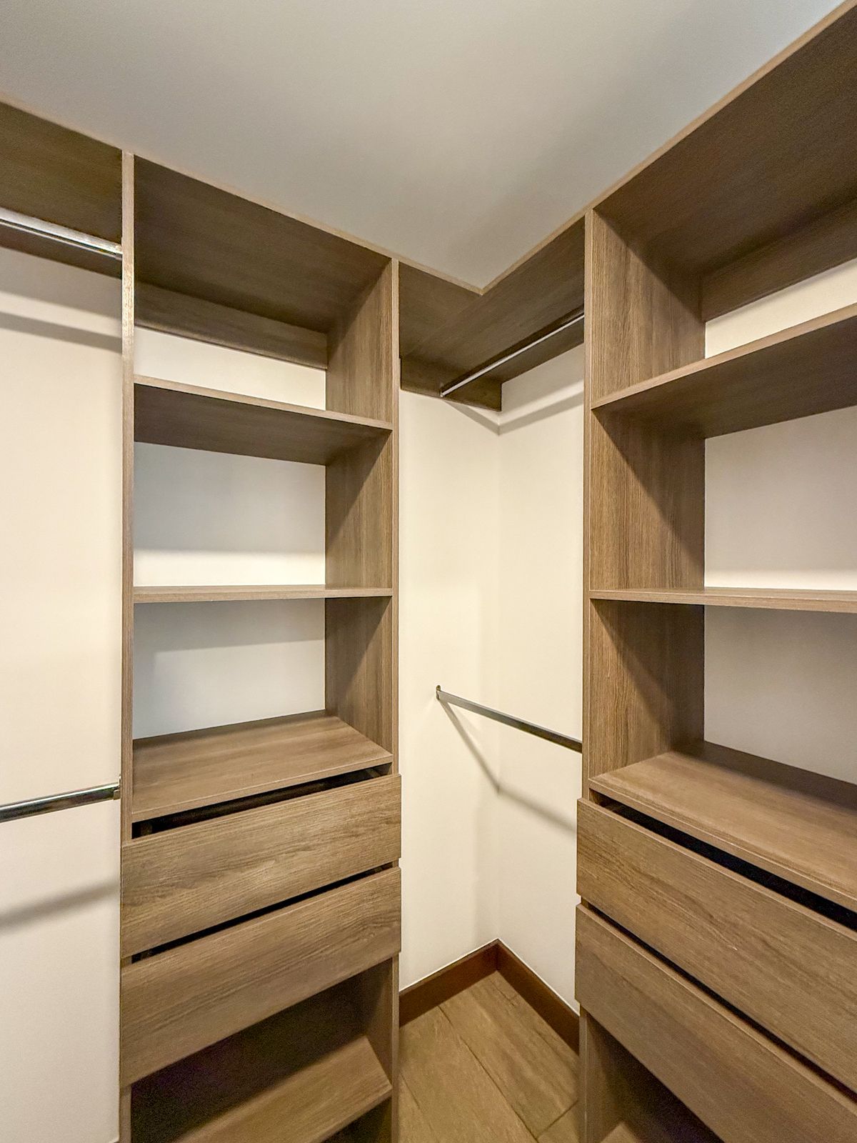 5 de 16: Walk-in closet