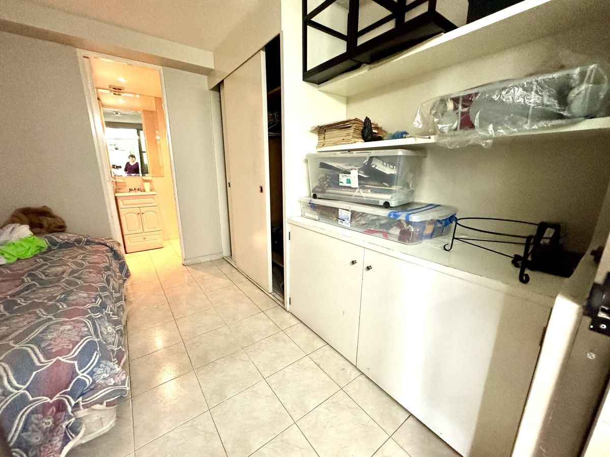 40 de 47: cuarto de servicio