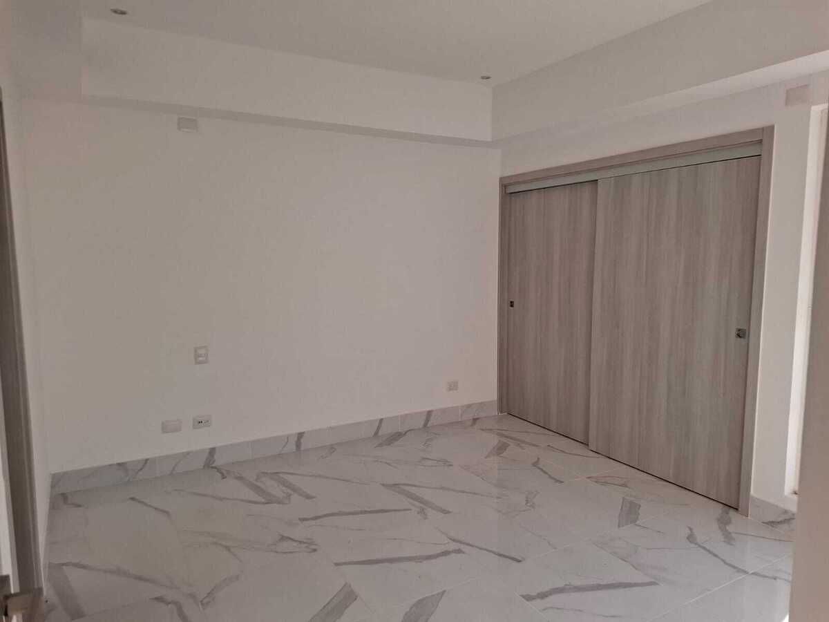 4 de 20: HABITACIÓN