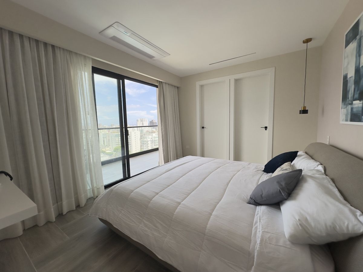 Apartment in Ensanche Naco, Santo Domingo Centro (Distrito Nacional), photo 2 of 17