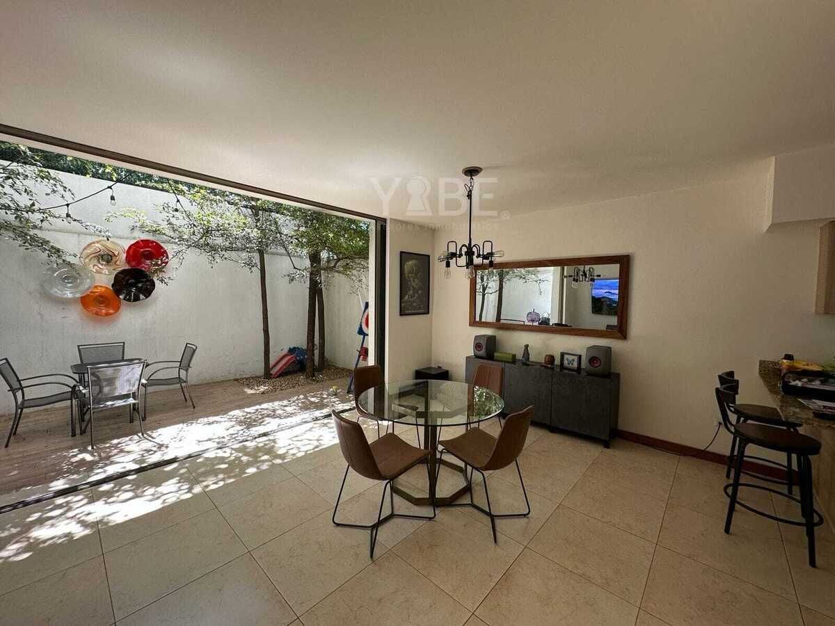 3 de 10