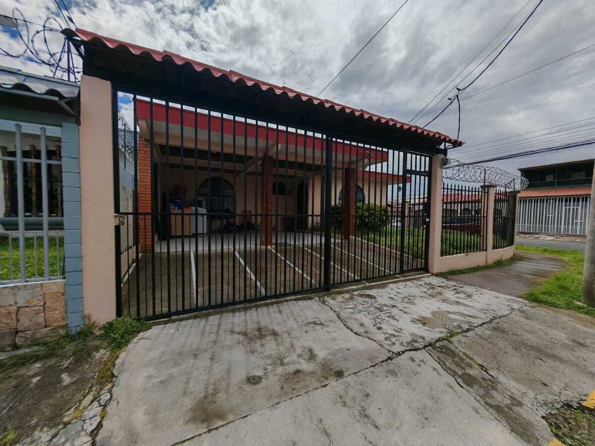 3 de 18