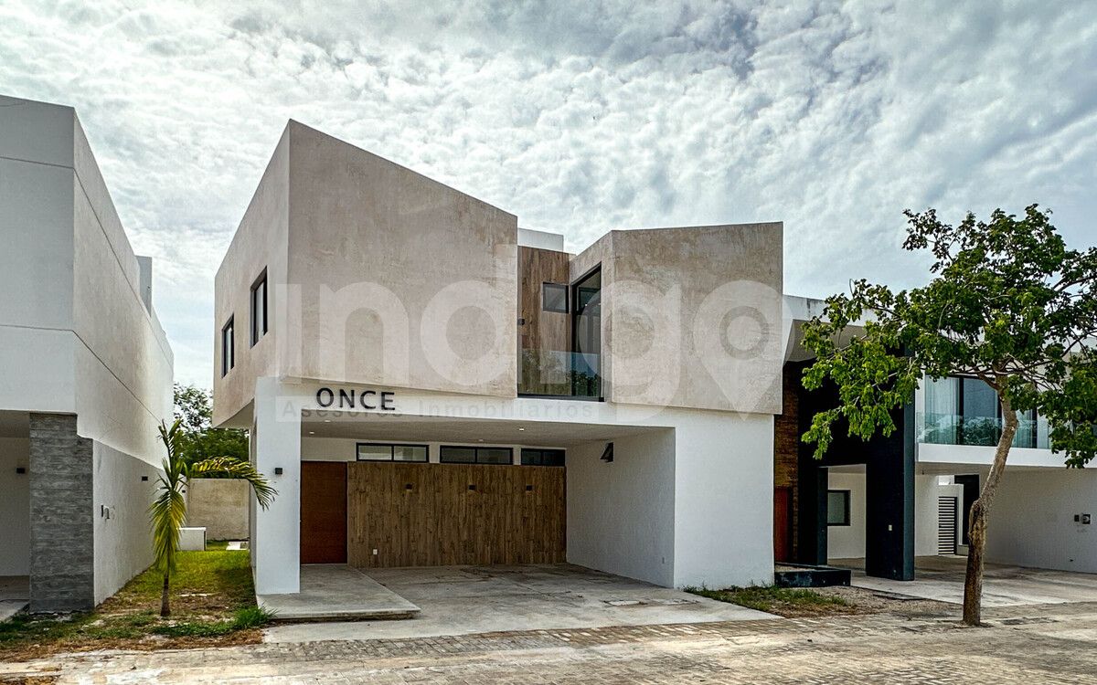 2 de 48: Fachada Frontal