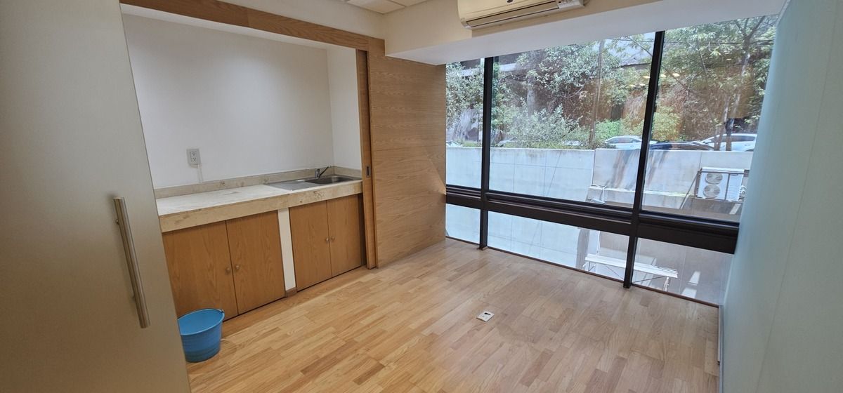 10 de 14: sala de juntas