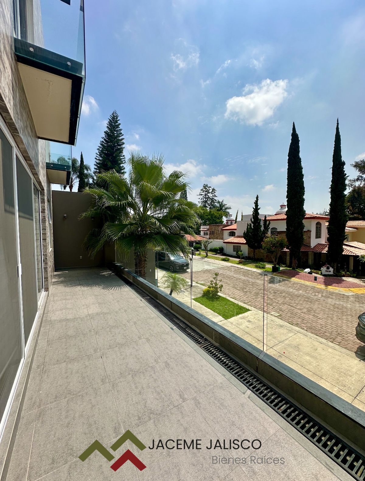 28 de 50