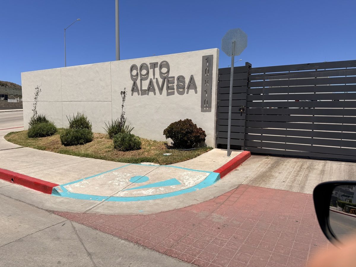 1 de 23: Acceso a privada