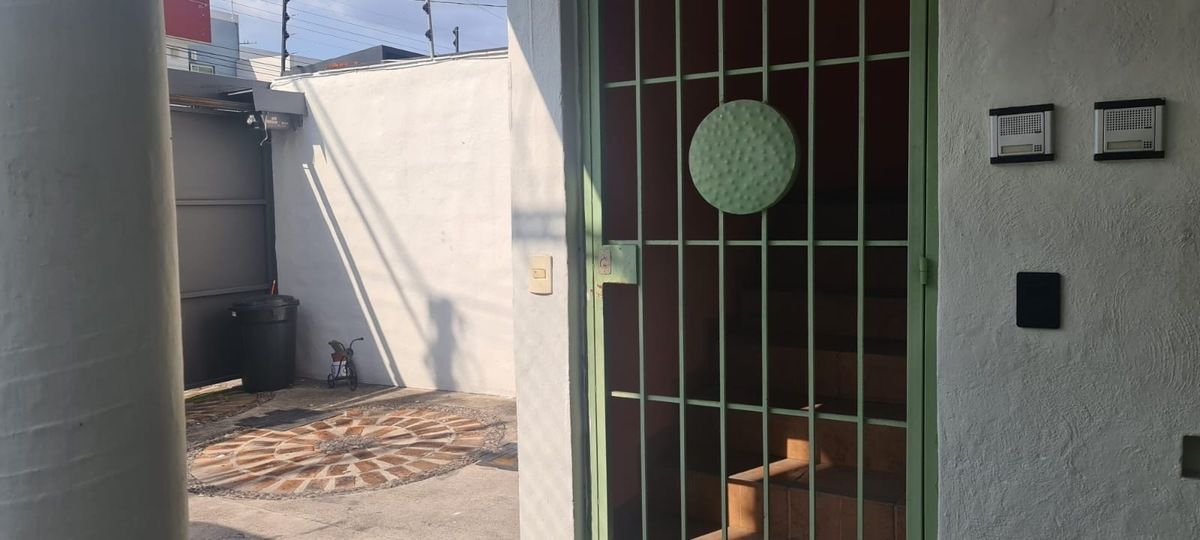 2 de 17