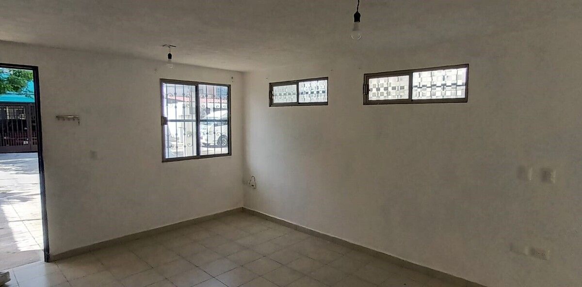 3 of 17: Sala - Comedor