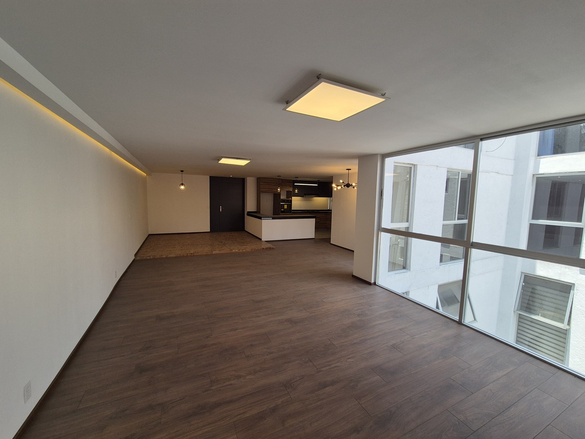 5 of 28: sala/comedor