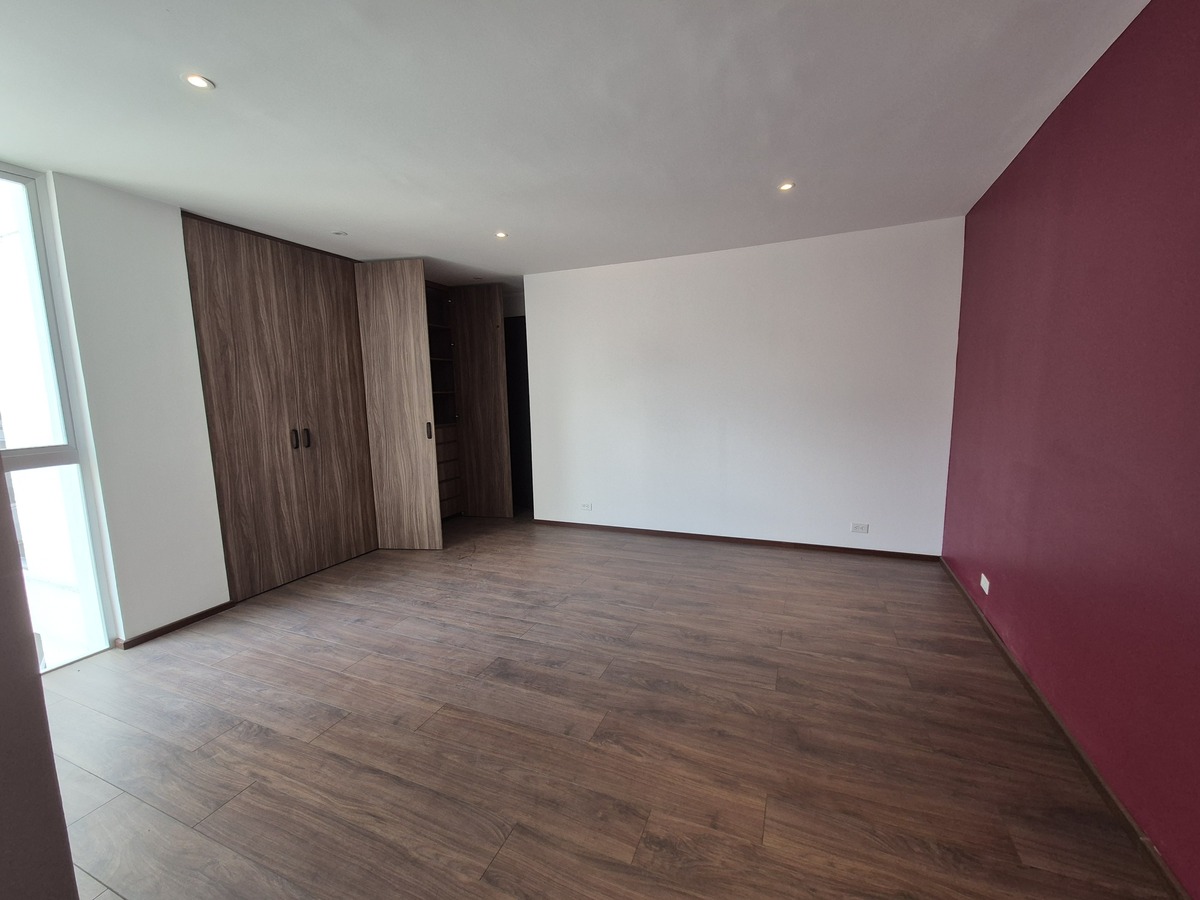 27 of 28: recamara principal