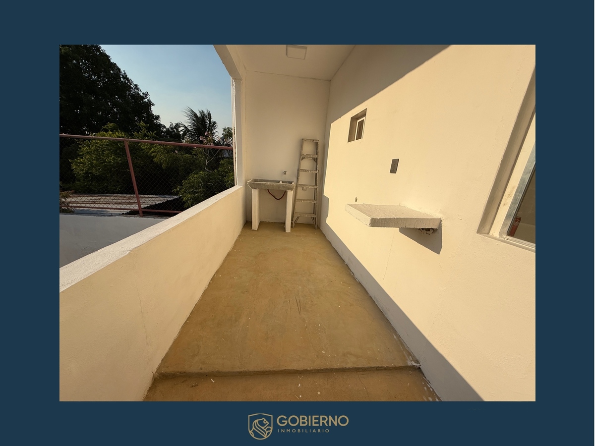 12 of 13: Área de lavado