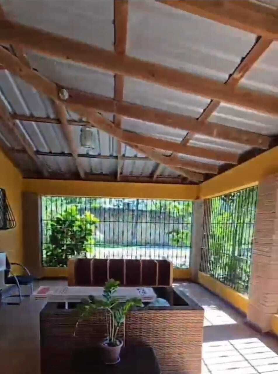4 de 23