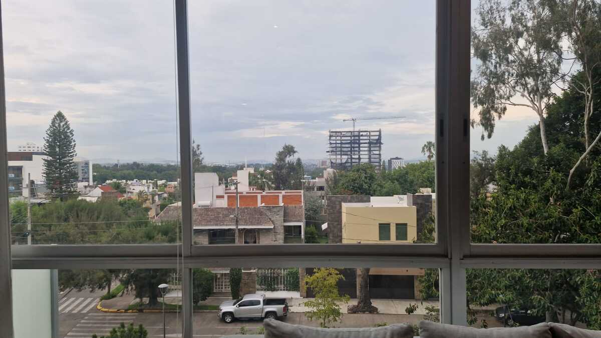4 de 19