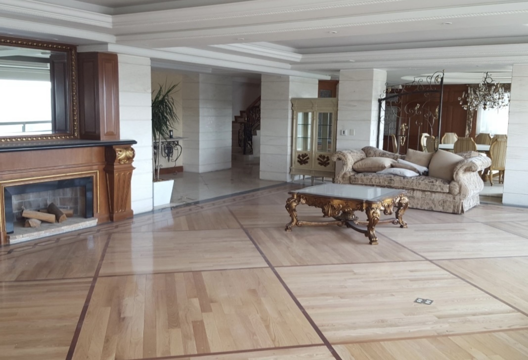 4 de 27: Sala principal