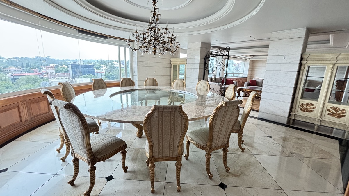 6 de 27: Comedor