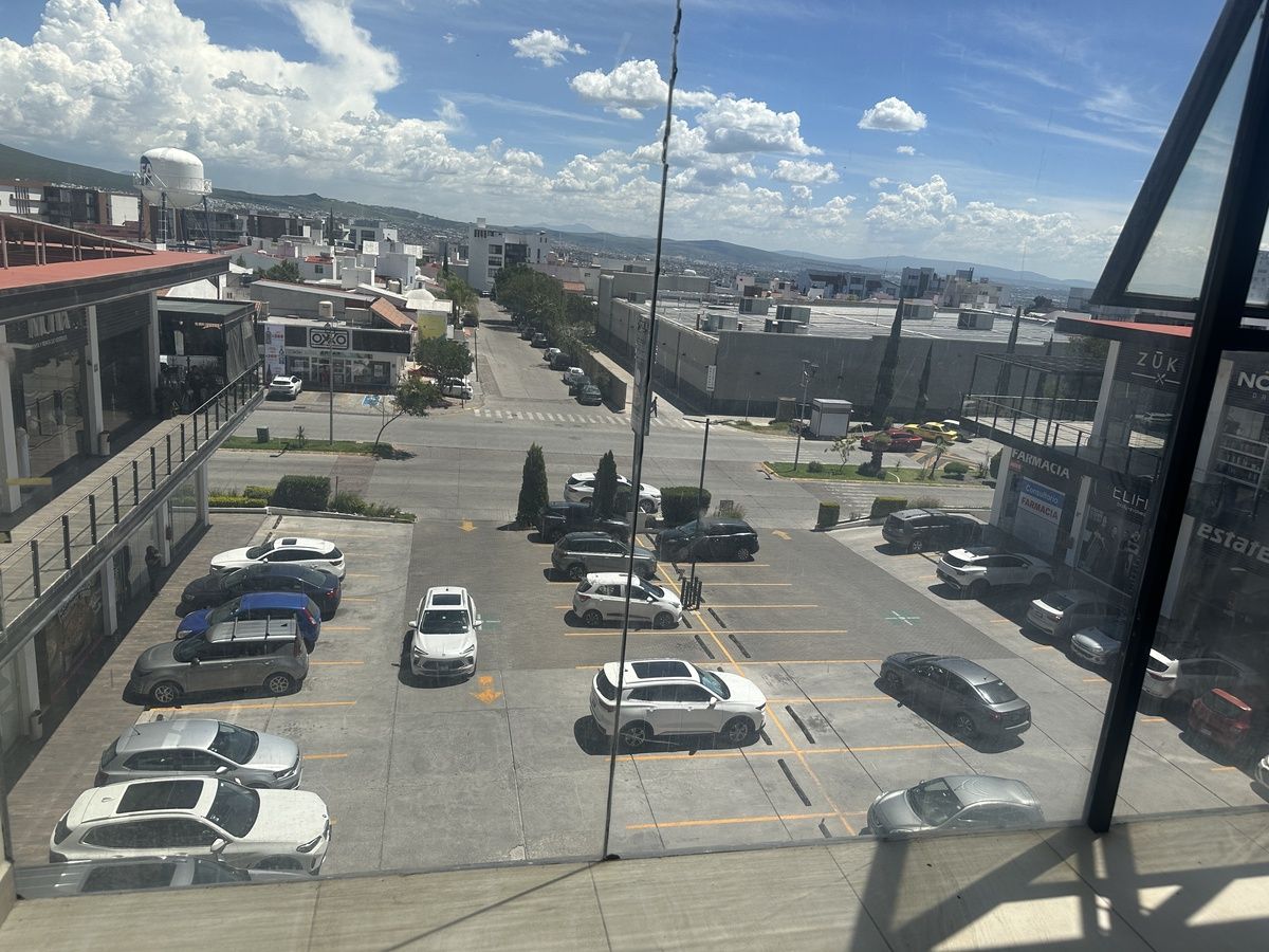 3 de 17