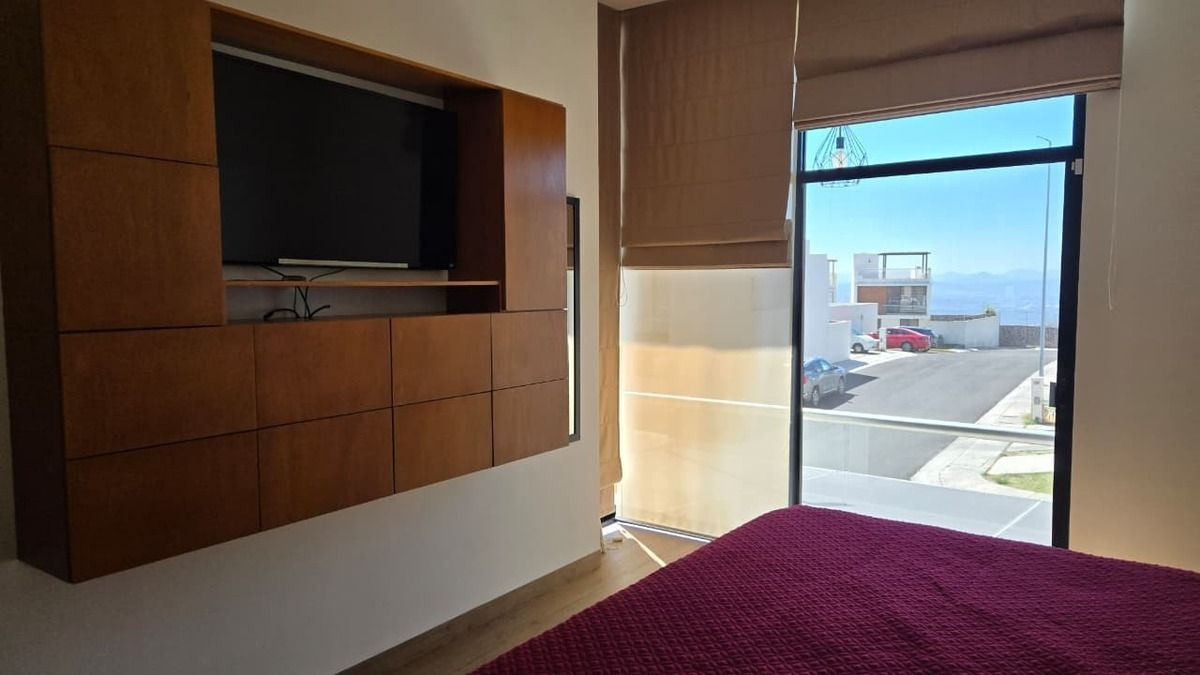 9 de 16: RECAMARA PRINCIPAL