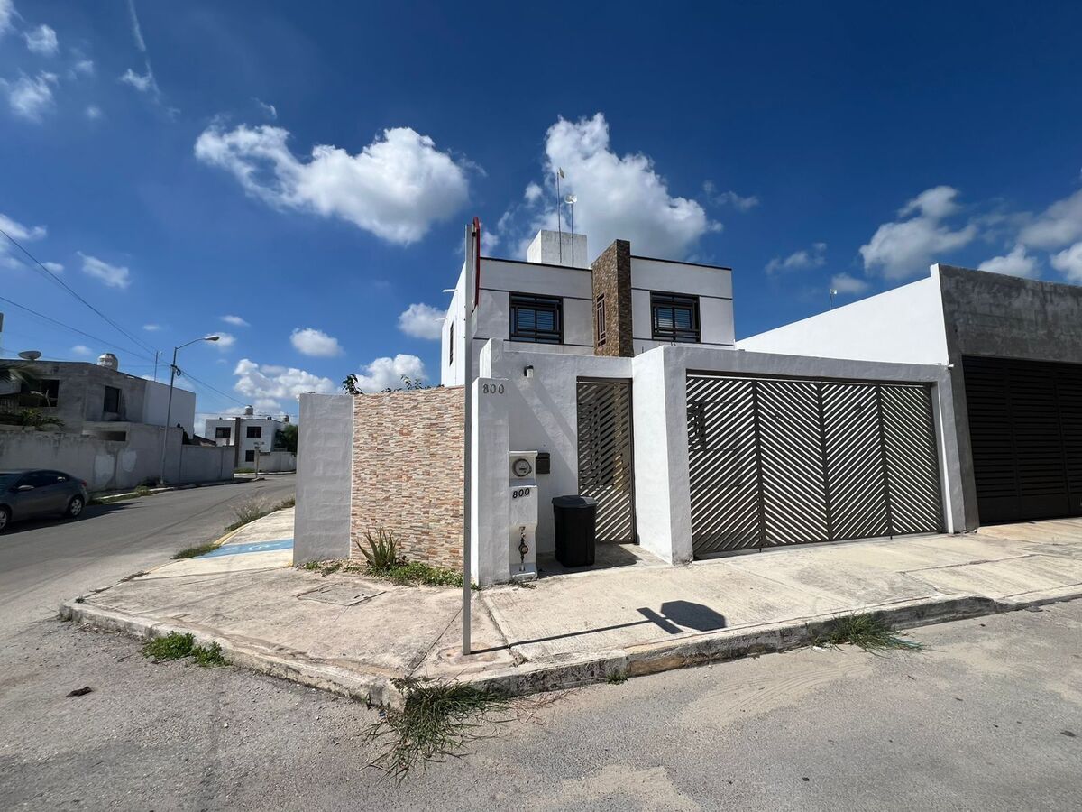 1 de 17: Fachada