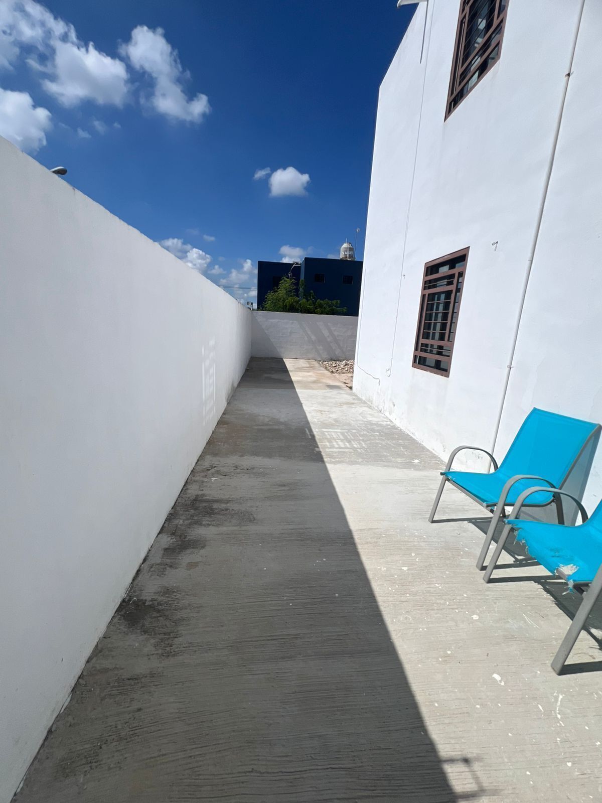 16 de 17: Pasillo exterior