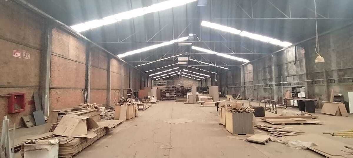 1 de 13: Bodega 6m de altura.