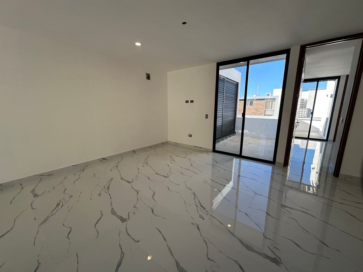 15 de 20: CASA MUESTRA