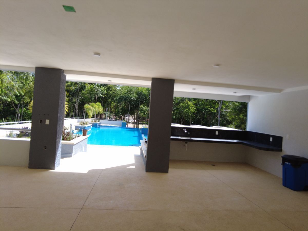 4 de 10: Area de alberca y eventos