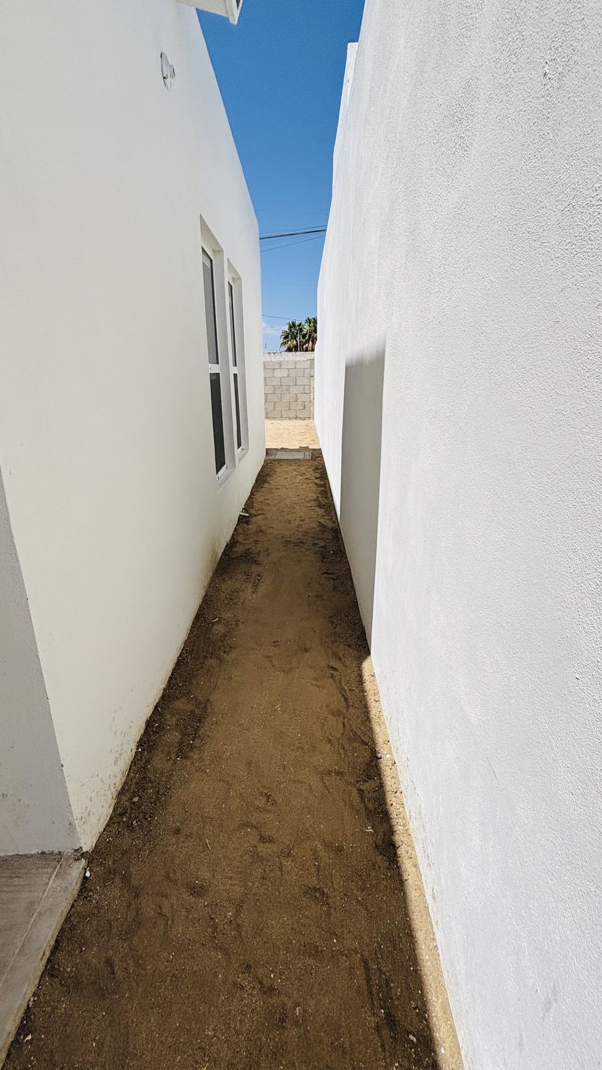 15 de 17: Pasillo Lateral