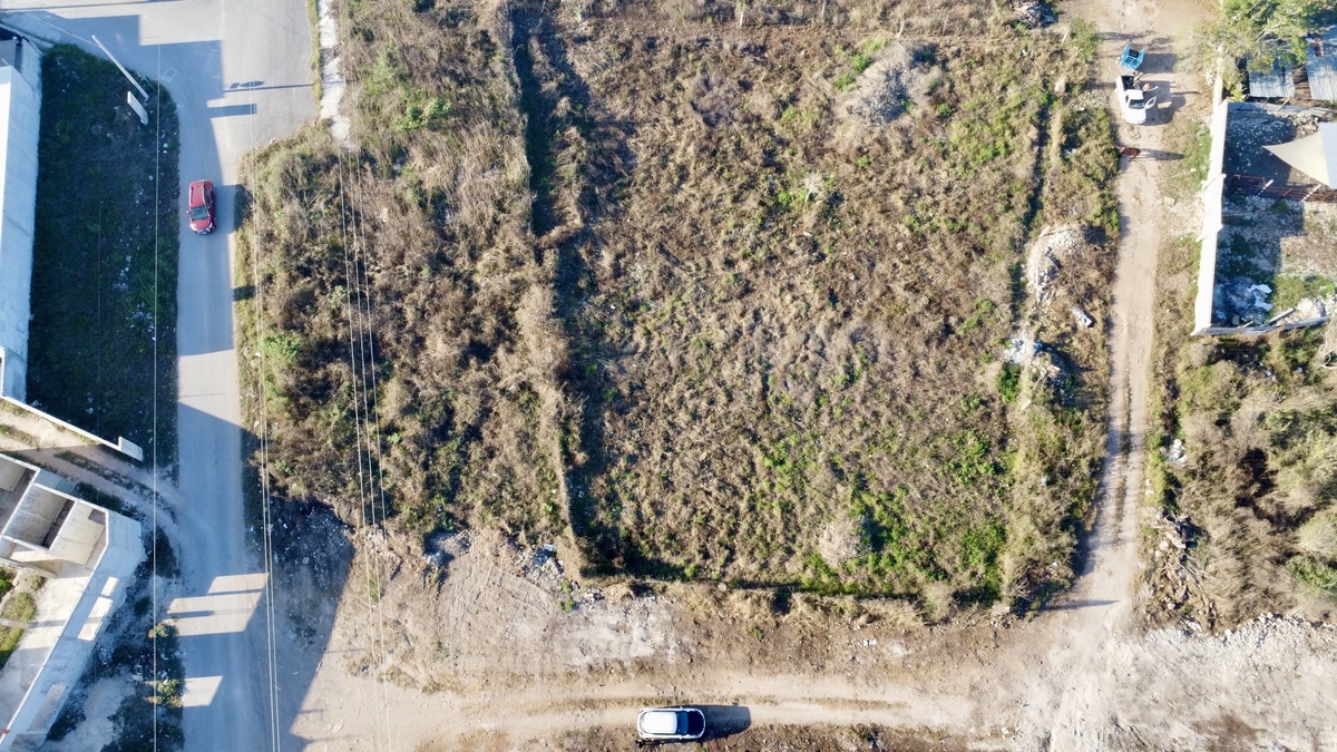 2 de 8: Terreno En Venta En Chichí Suárez, Mérida Yucatán