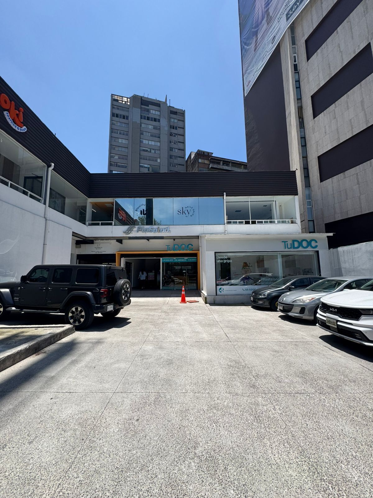 LOCAL COMERCIAL EN RENTA EN LOMAS DE TECAMACHALCO