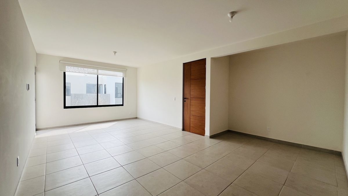 2 de 16: sala y comedor