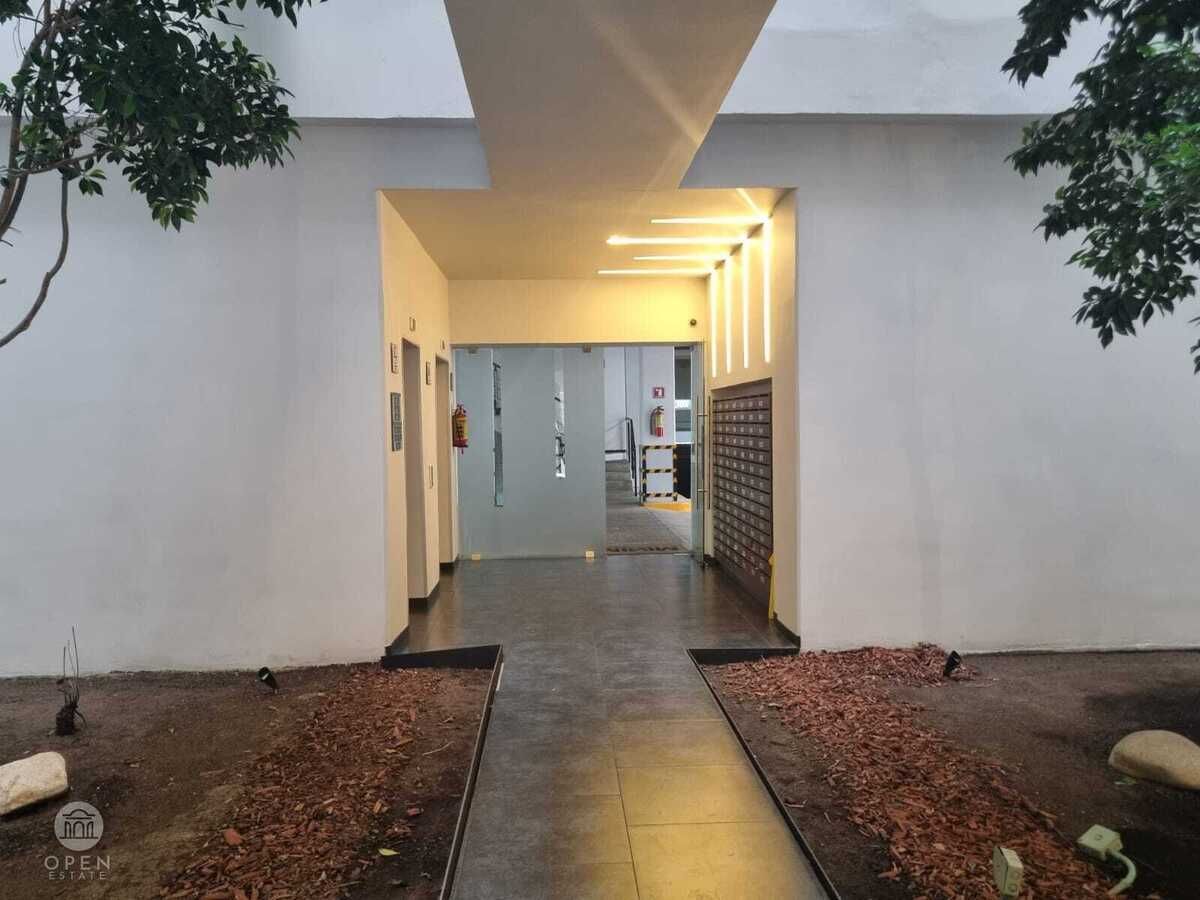 8 de 25
