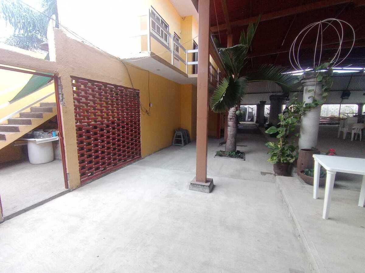 9 de 42