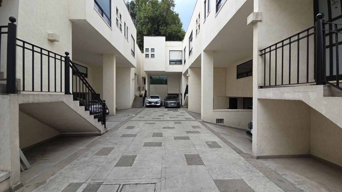 1 de 16: Condominio