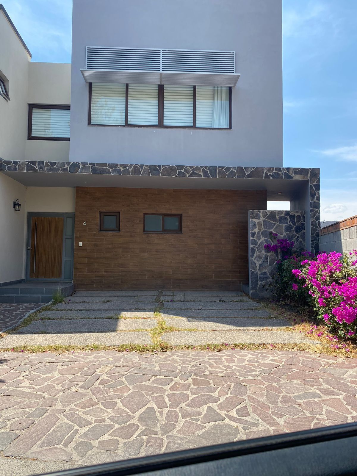 1 de 30: Fachada