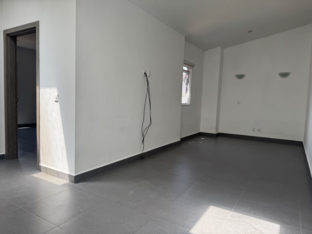 16 de 30: Sala de TV.