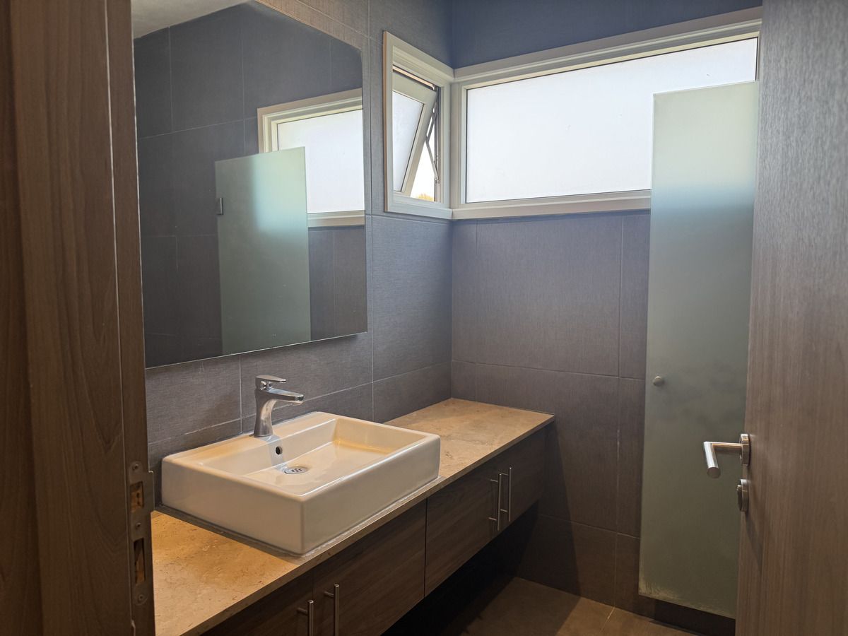 21 de 30: Baño de la recamara principal