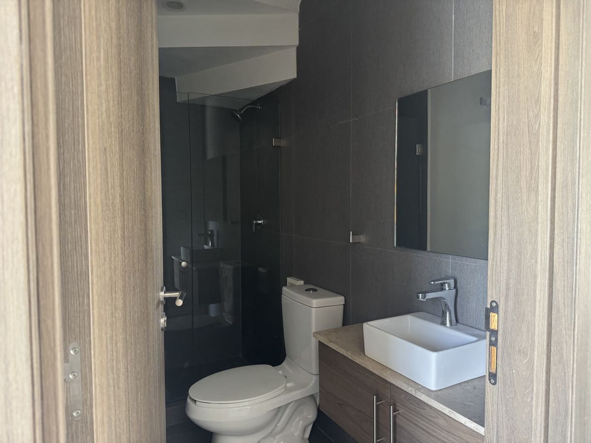 8 de 30: Baño en planta baja