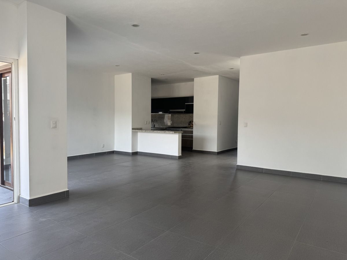 4 de 30: Sala comedora