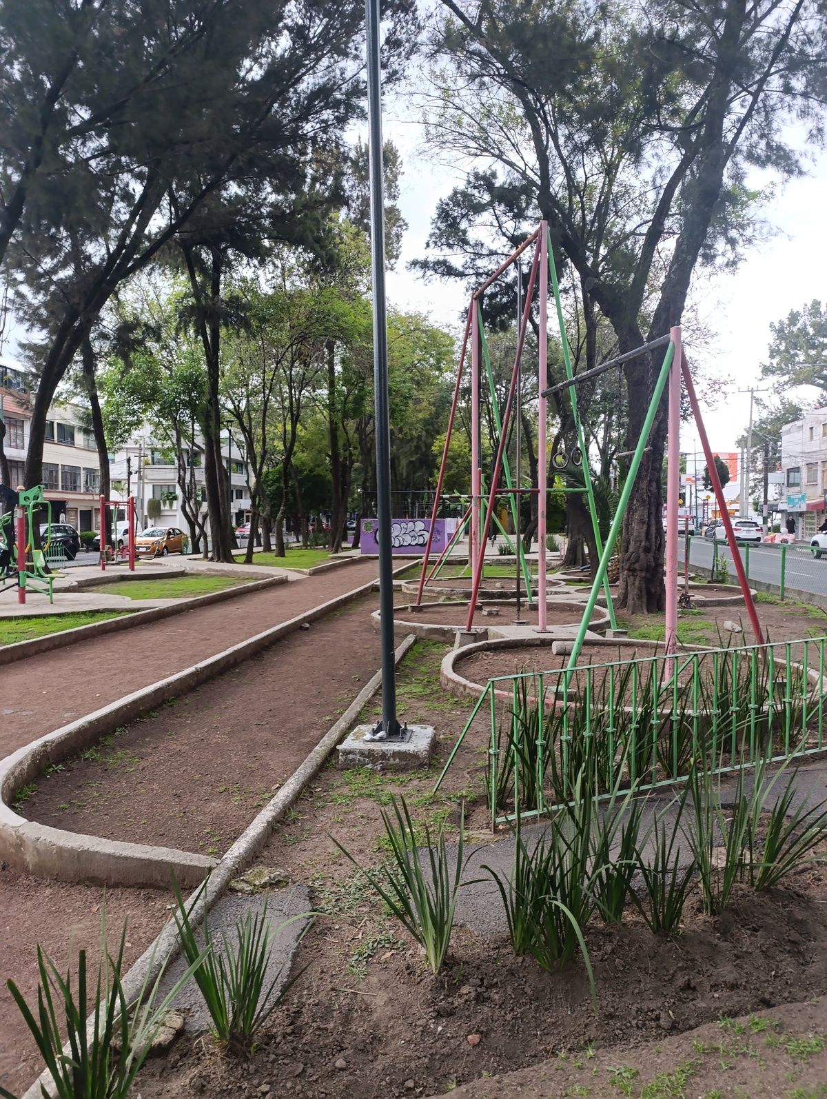 2 de 33