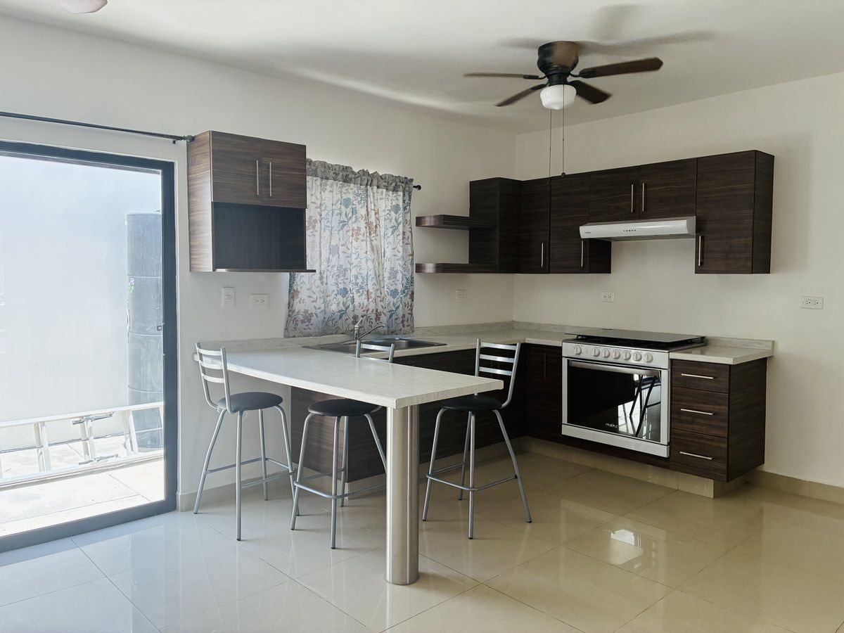 4 of 20: Cocina integral