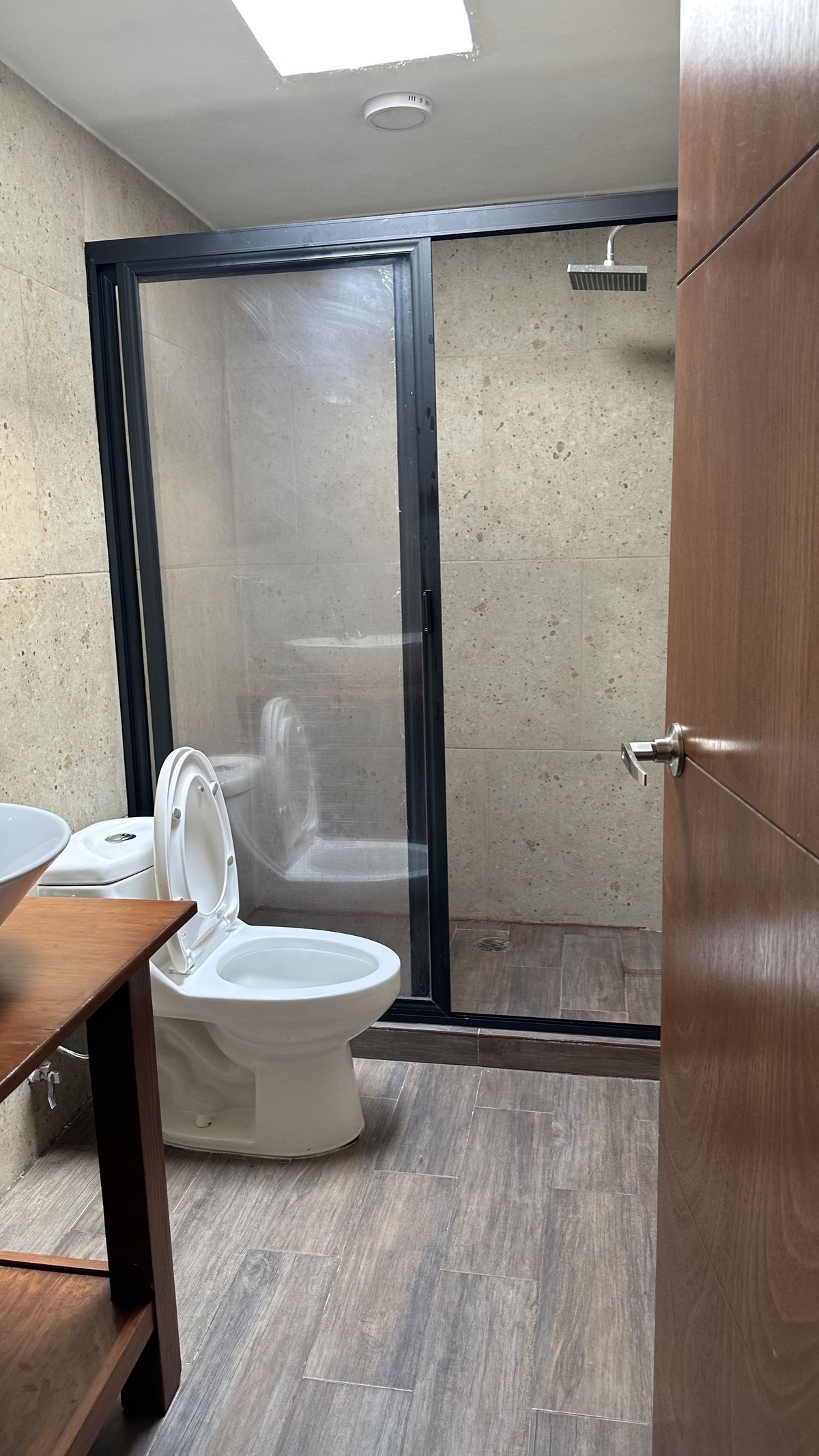 26 de 34: Baño completo