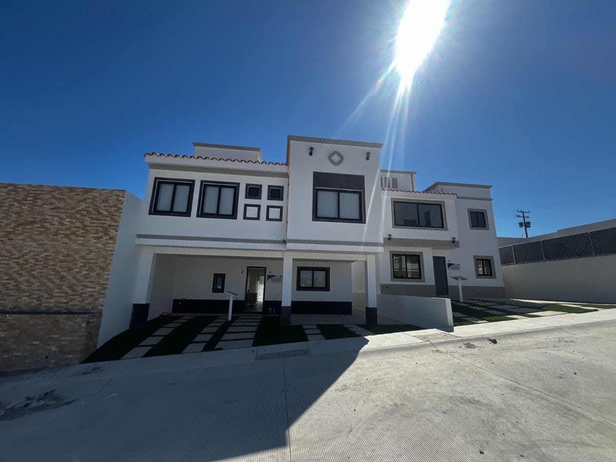 Luxury Residence in Real del Mar