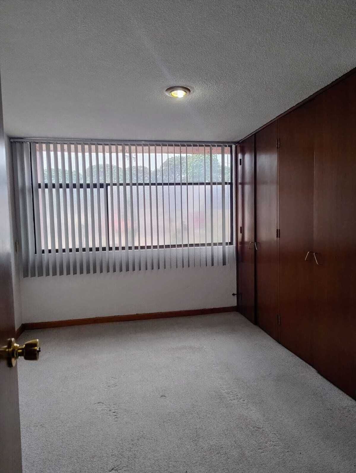 23 de 33: Recámara principal