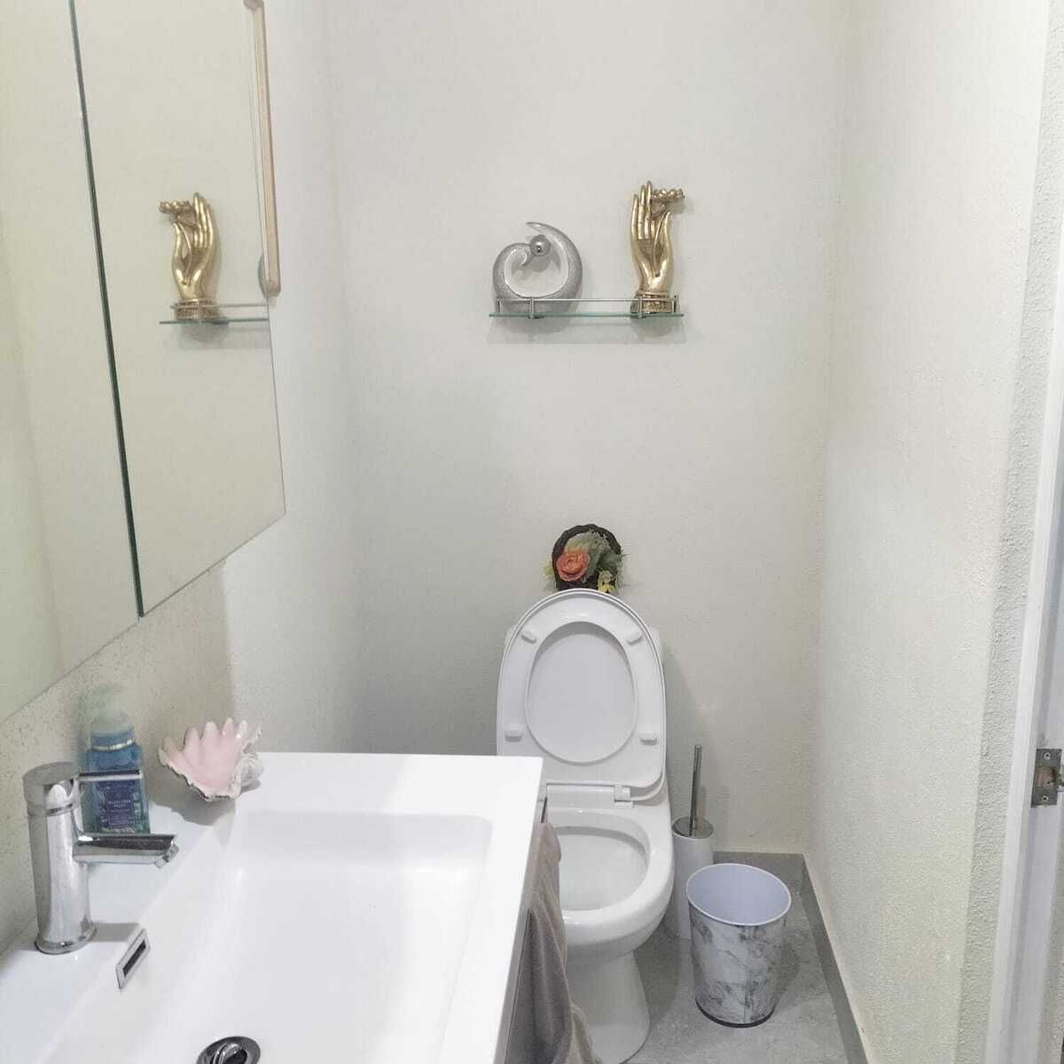 5 of 18