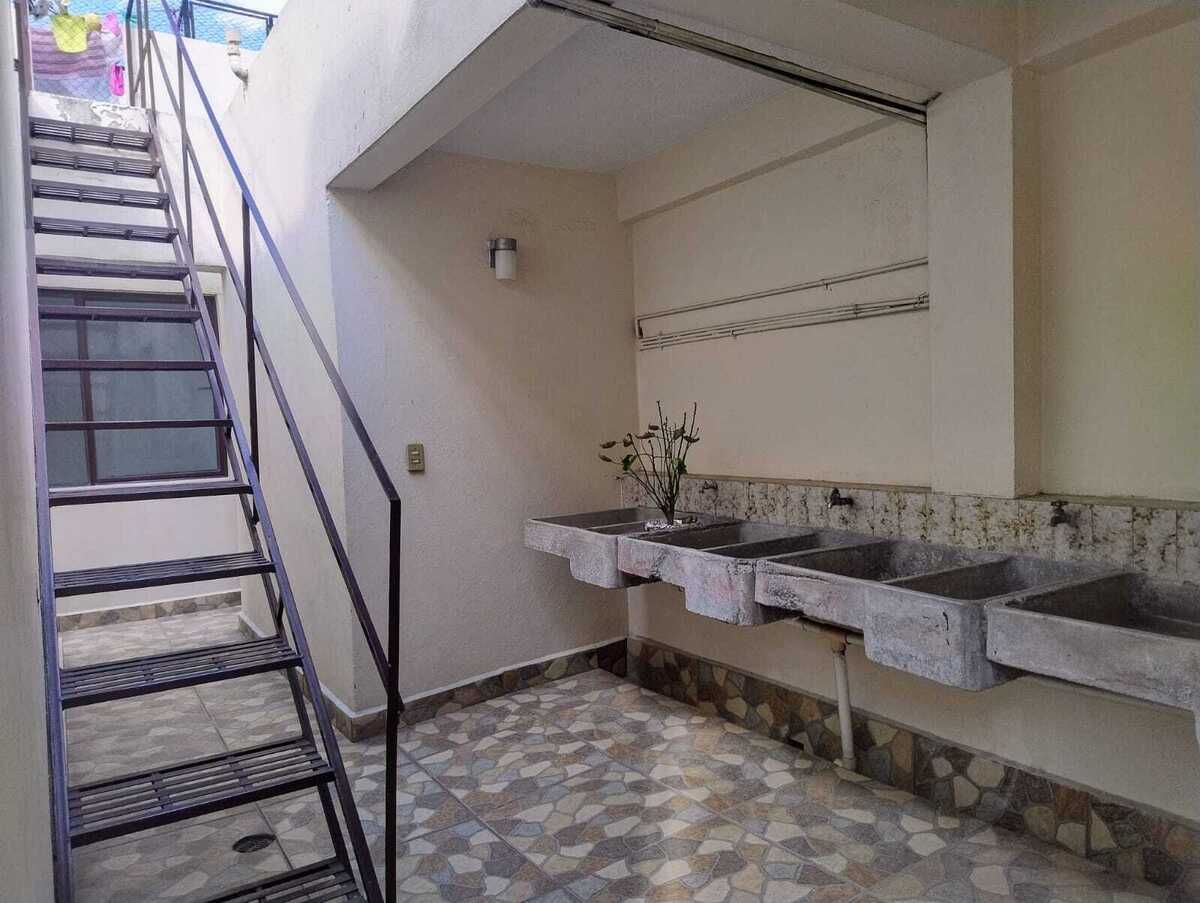 28 de 29: Lavadero en azotea