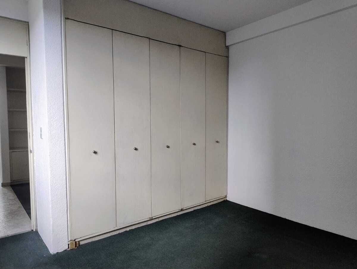 15 de 29: Recámara con clóset