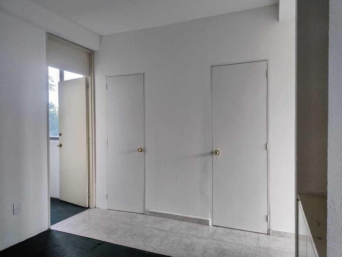 16 de 29: 2 baños completos